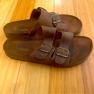 White mountain FOOTBEDS SANDALS, like Birkenstocks, size 11
